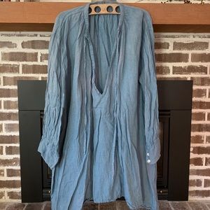 Magnolia pearl- Light denim blue smock tunic